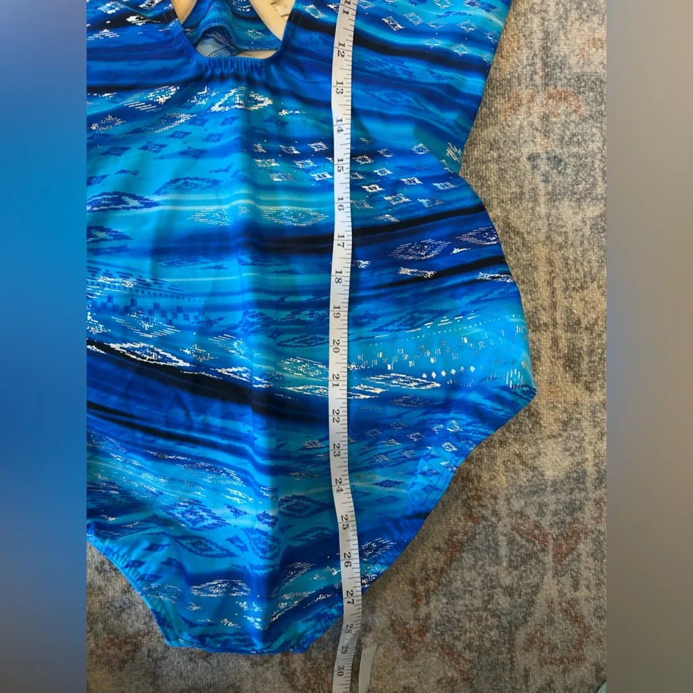 MIRACLESUIT Seraphina Size 16 One-Piece Swimsuit Blue Multi Print Underwire NWT - Picture 11 of 11